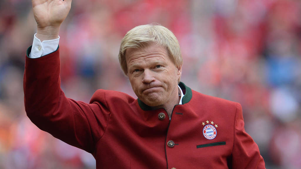 577574688-oliver-kahn-fVeyWYspeVVGgR1Xa7