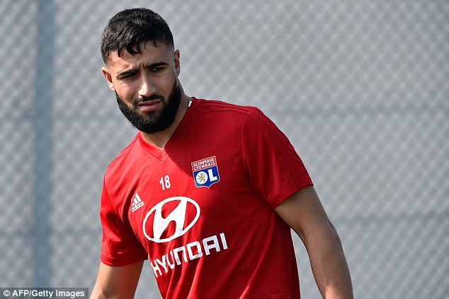 4EE024BB00000578-6034773-Chelsea_target_Nabil_Fekir_has_been_left_out_of_the_Lyon_squad_t-a-7_1533636059074