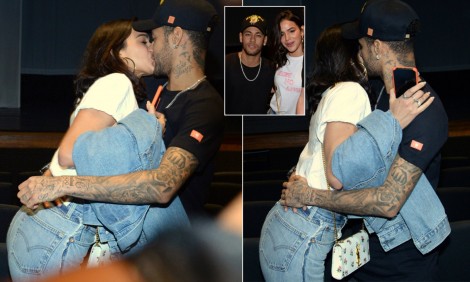Footballer Neymar kisses girlfriend Bruna Marquezine in Rio de Janeiro, Brazil.