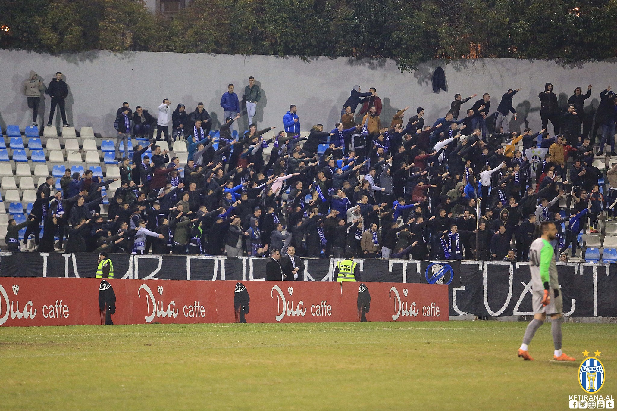 Tirana tifozet