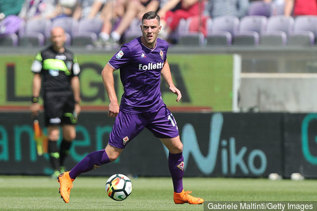 jordan_veretout_of_acf_fiorentina_in_action_during_the_serie_a_m_818919