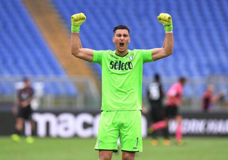 tomas strakosha