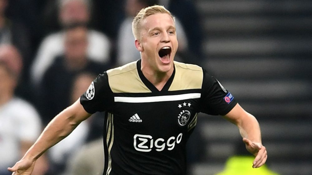 donny-van-de-beek-cropped_hljzb32evavf1i9k7p2234mtx-e1556658594527