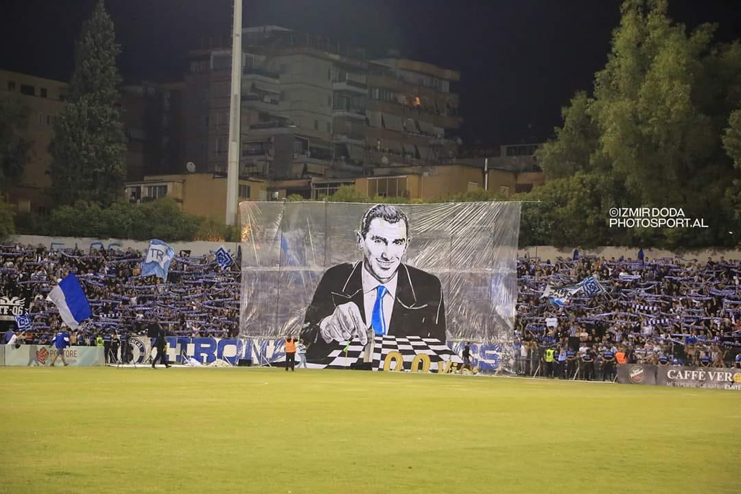 Tirona Fanatics koreografia ne derbi