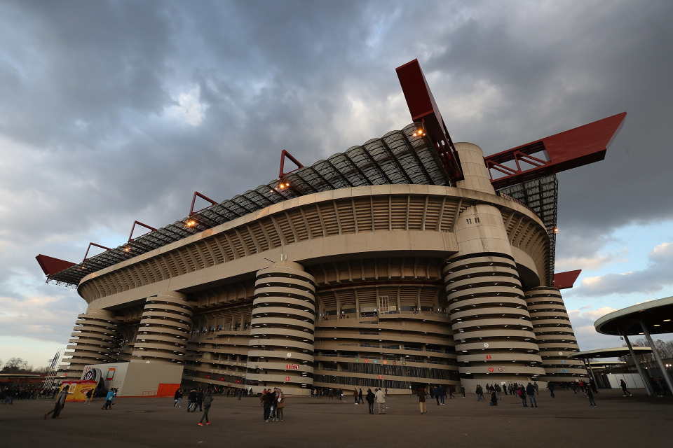 MILAN, ITALY - MARCH 08:  A general view of the stadium prior to UEFA Europa League Round of 16 match between AC Milan and Arsenal at the San Siro on March 8, 2018 in Milan, Italy.  (Photo by Marco Luzzani/Getty Images)