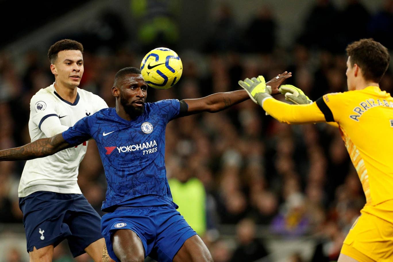 tottenham-chelsea-221219zn