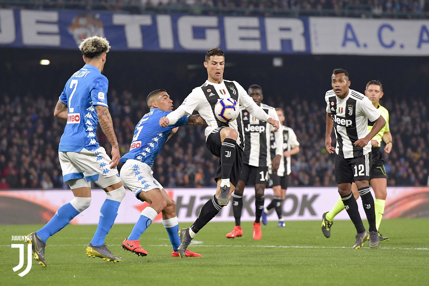 SSC Napoli v Juventus - Serie A