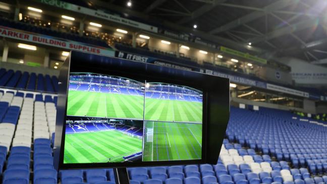 var-screens-on-the-side-of-the-football-pitch-136424429750703901-180118153216