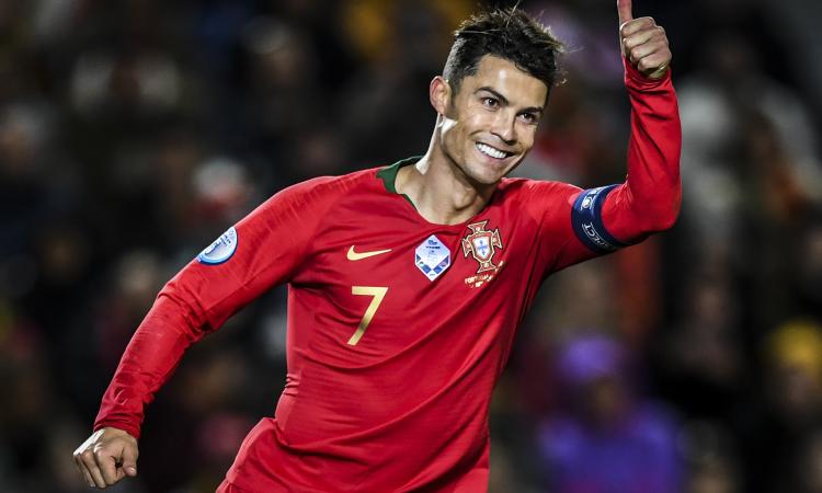 Ronaldo.Portogallo.2019.20.pollice.750x450