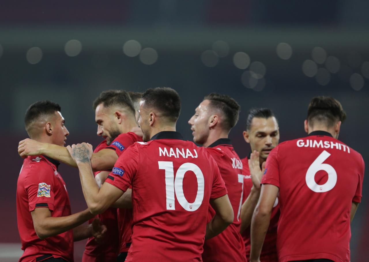 Shqiperia festa e golit