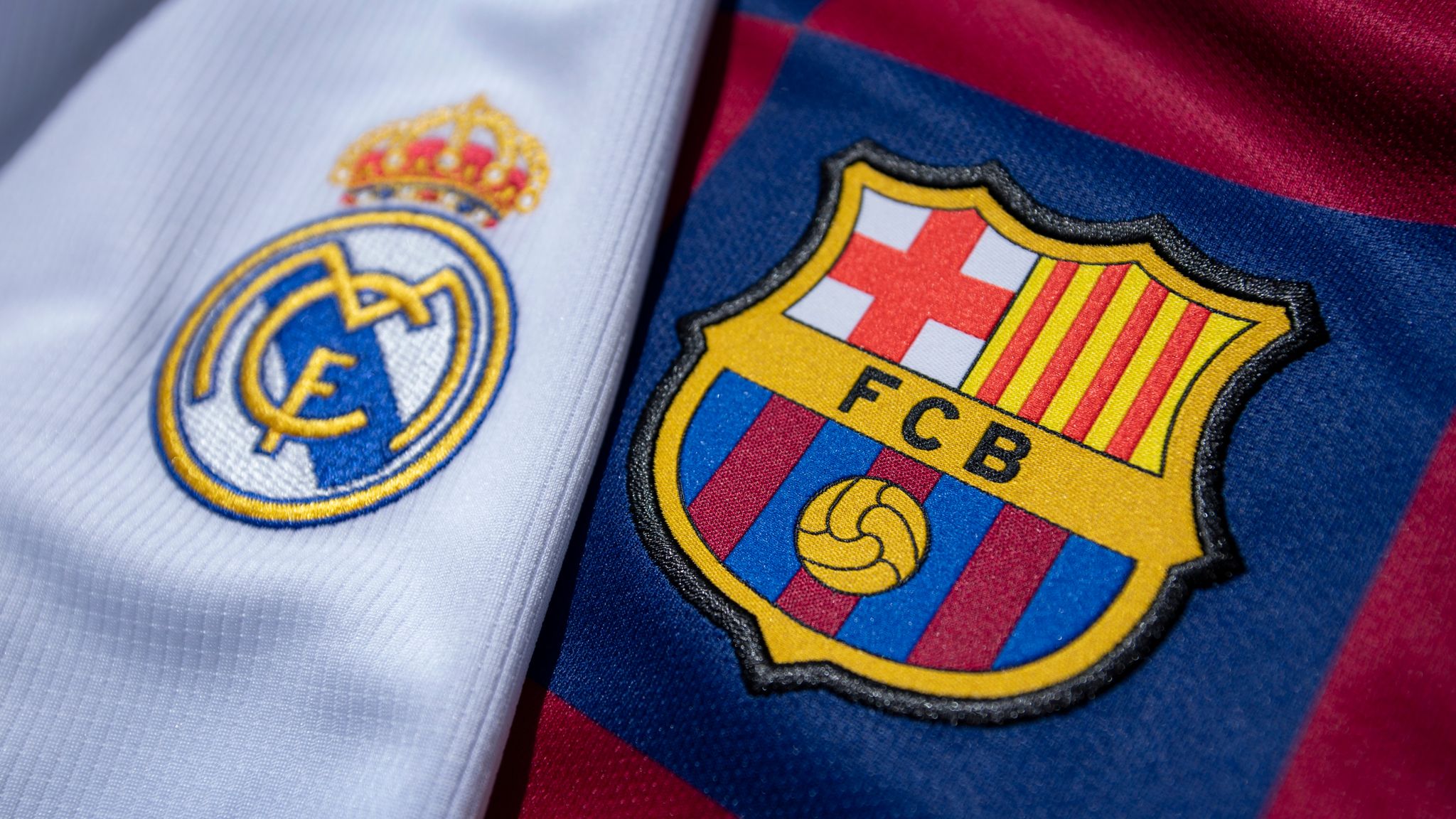 Barcelona-topple-Real-Madrid