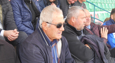 Xhavit Sefa, ish-trajneri i Lushnjës 10