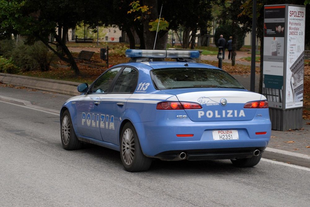 Policia italiane