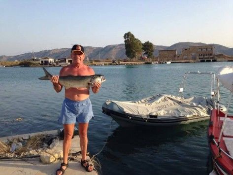 Dashnor Diko duke peshkuar në Butrint