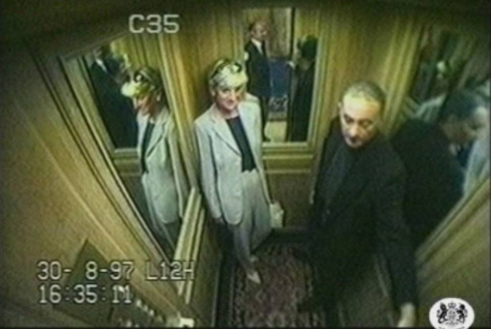 Lady D dhe Dody al Fayed ne ashensor