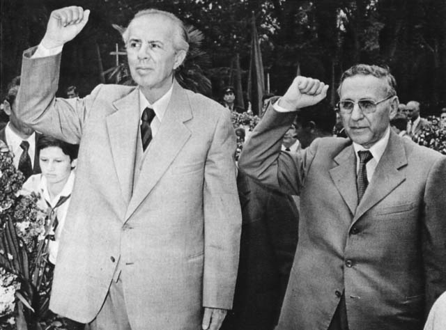 Enver Hoxha dhe Mehmet Shehu