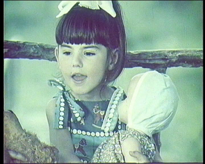 Nga filmi "Para shfaqjes", Xhanfize Keko, 1972