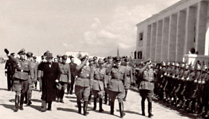 Gjatë pushtimit nazist të Shqipërisë