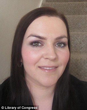 3D33454300000578-4223224-Pictured_Lisa_Williams-m-29_1487077999758