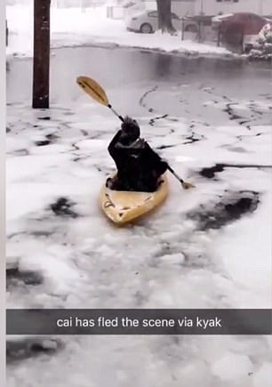 47C4B39C00000578-5239217-One_Boston_resident_shared_a_Snapchat_video_of_someone_kayaking_-a-30_1515164222376