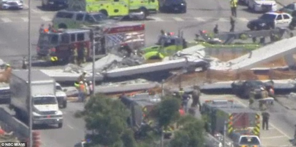 4A3A741100000578-5506597-The_950_ton_span_which_was_built_over_Tamiami_Trail_was_not_yet_-a-74_1521141384551