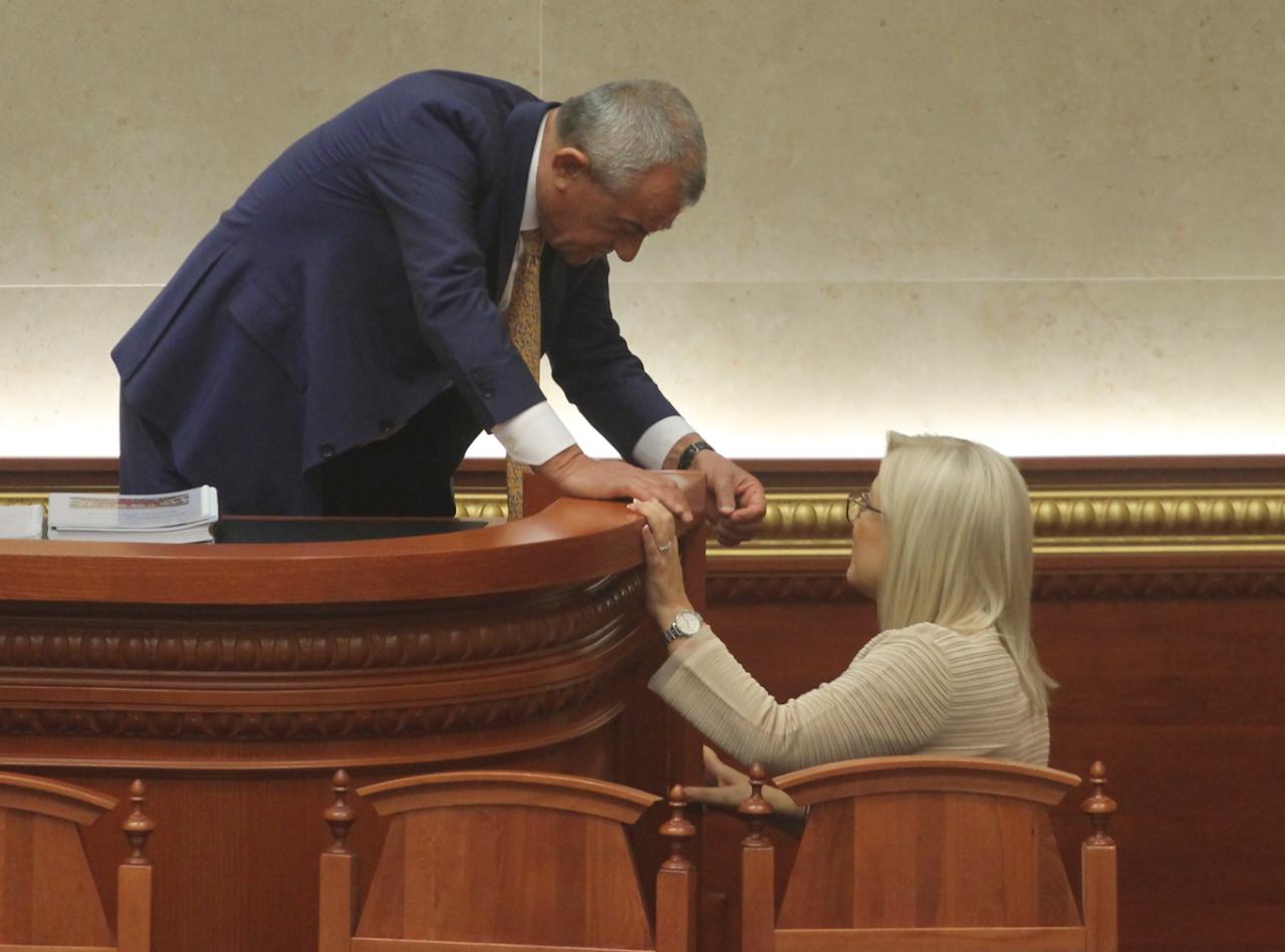 ruci nikolla