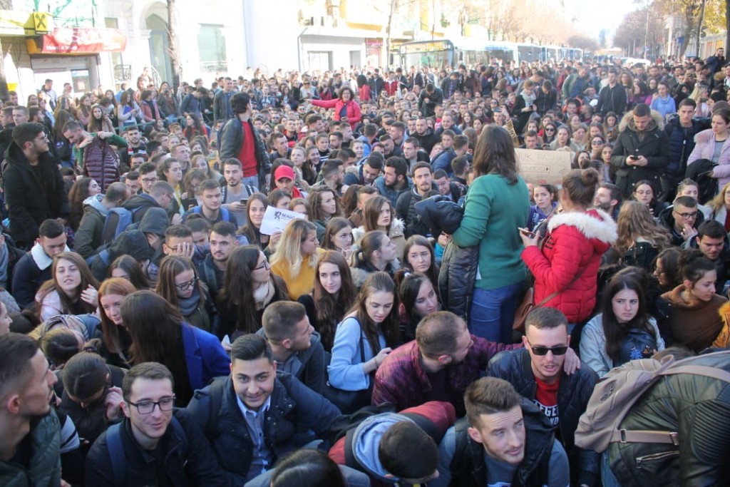 protesta-studentet-ministria5