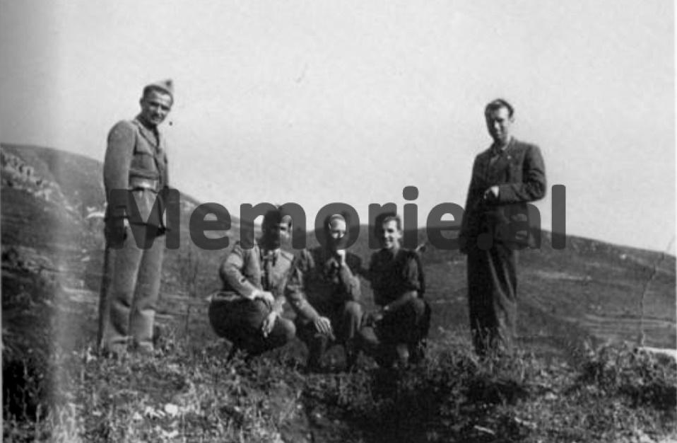 Hysni-Kapo-Ramiz-Alia-dhe-Nijaz-Dizdarevic-1944.bmp-1