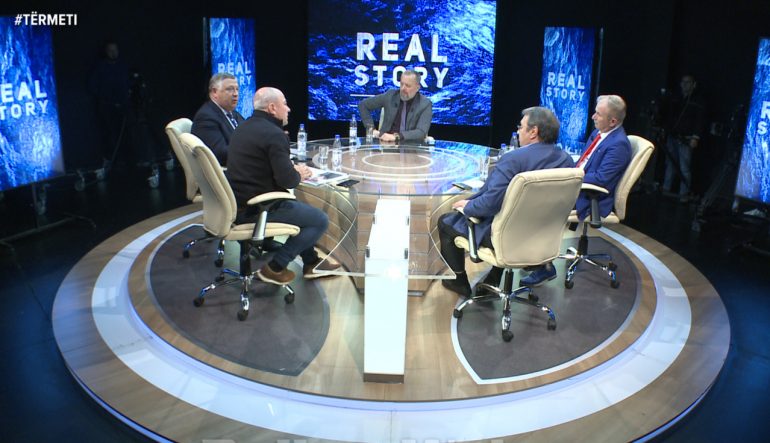 real-story321-770x443