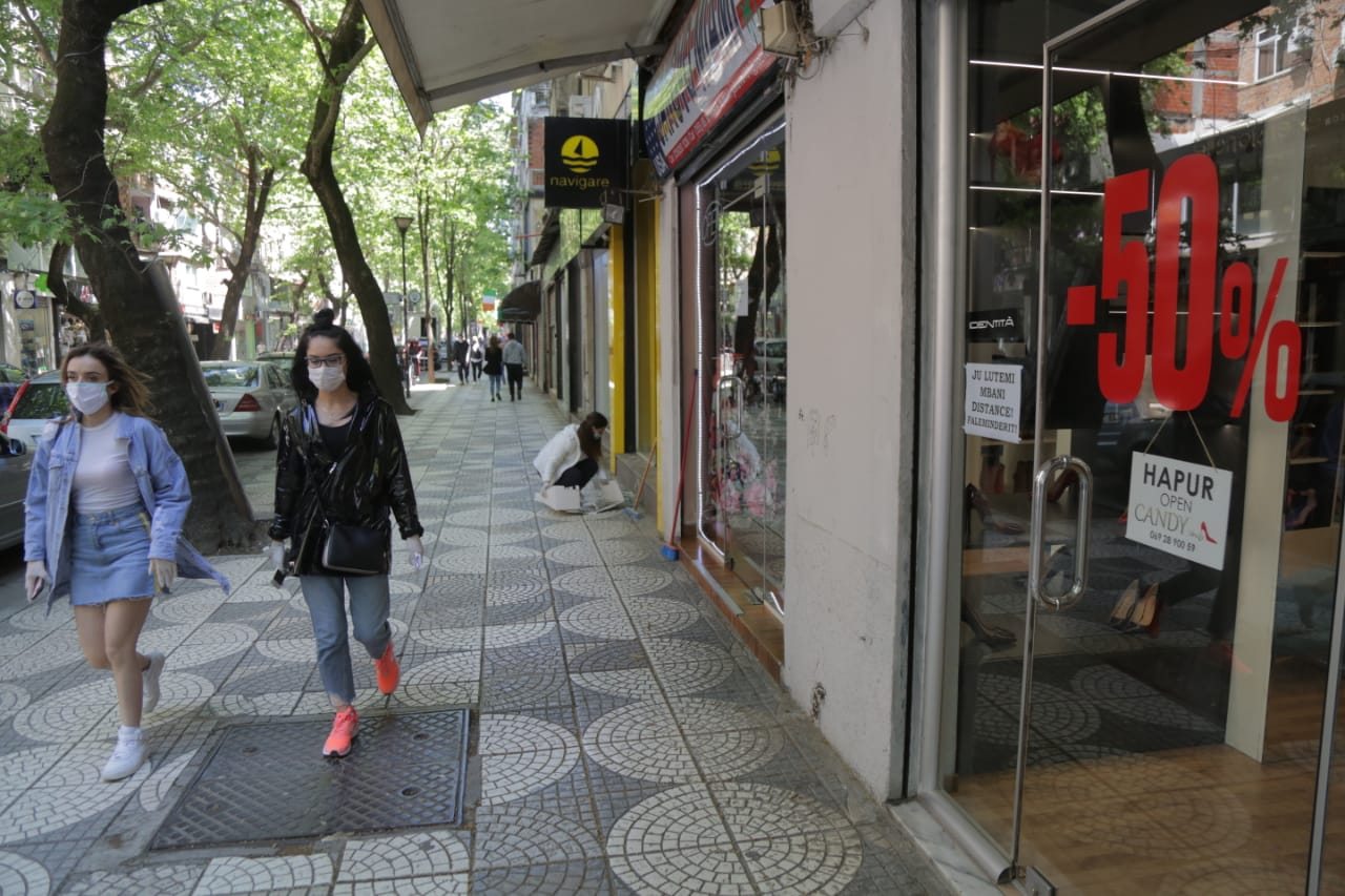 tirane korona mask16