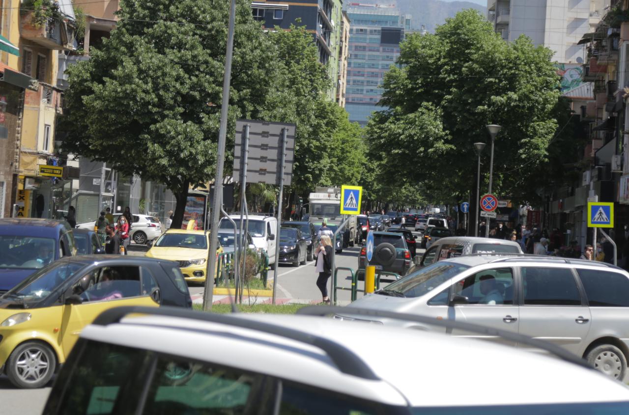 tirane korona mask20