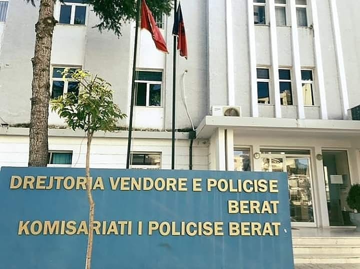 Policia Berat