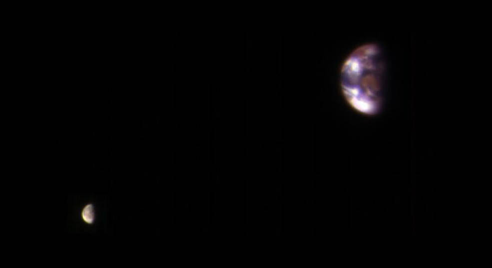 6_earth-and-moon_pia21260-1041