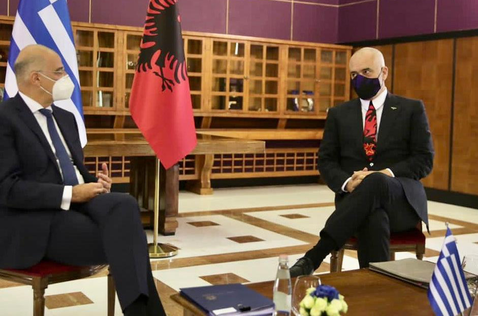 Edi-Rama-Nikos-Dendias-Ministri-Jashtem-Grek-vizita-Shqiperi (2)