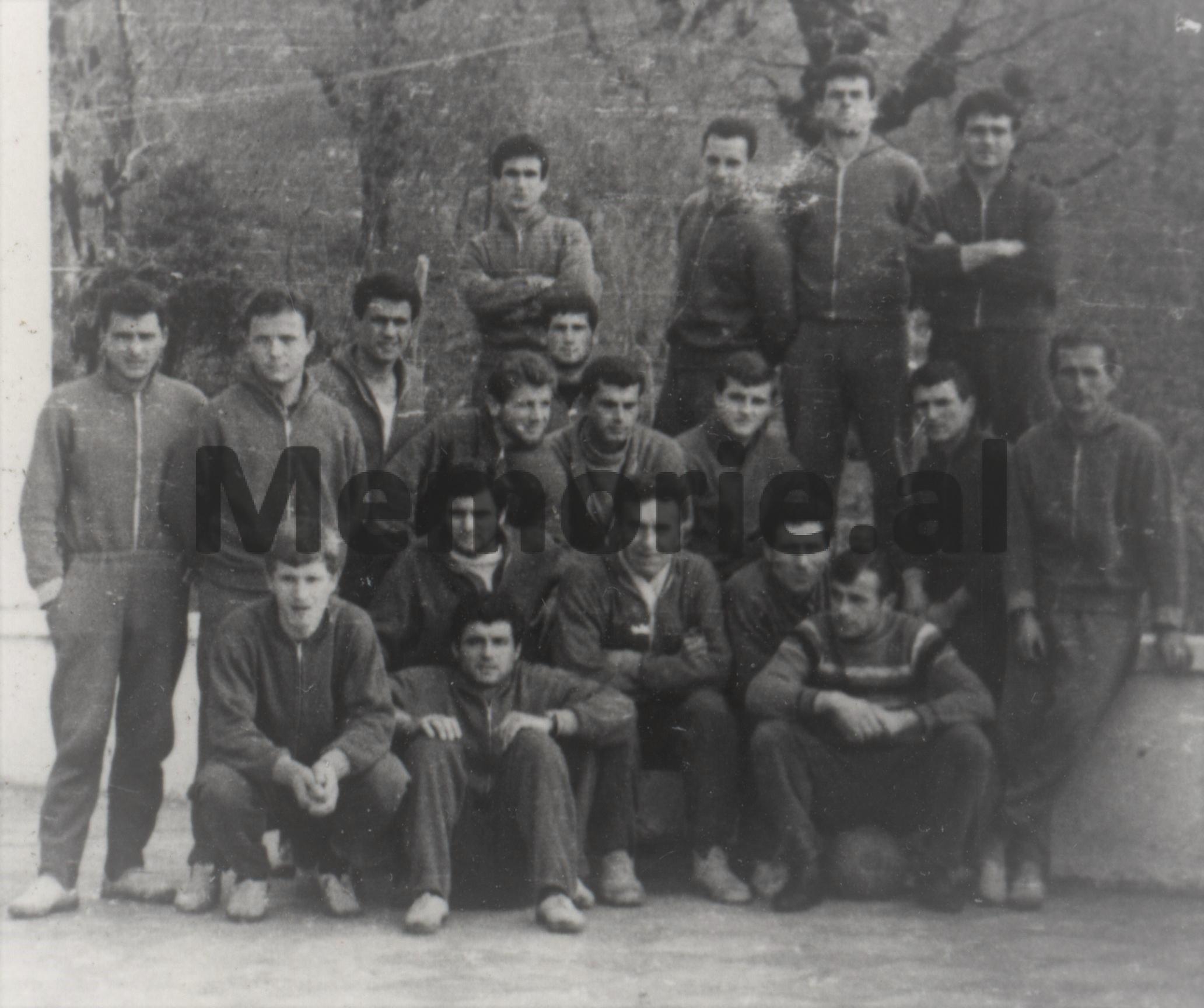 1966-Dajt-Kombëtarja-në-stërvitje-1