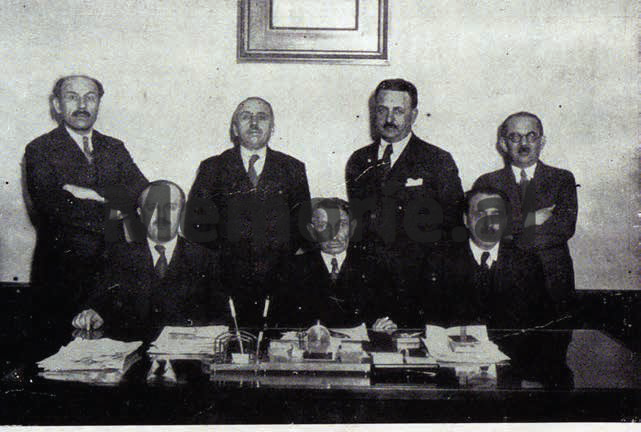 Mirash-Ivanaj-Abdurrahman-Dibra-Sandër-Saraçi-Xhaferr-Vila-Vasil-Avrami-Pandeli-Evangjeli-Musa-Juka-1933