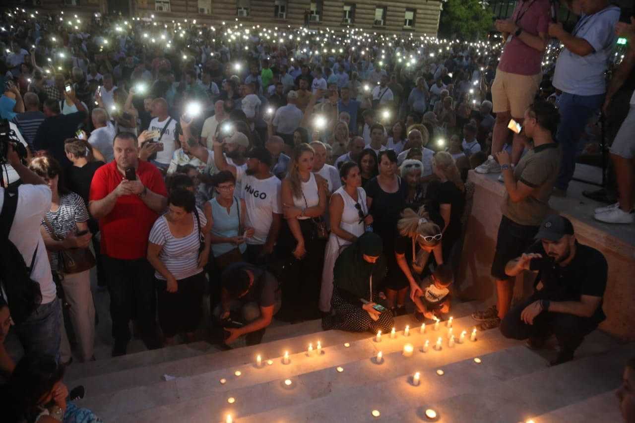 protesta 12
