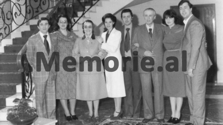 enver-me-familje