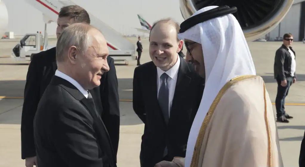 Putin Emirate te Bashkuara Arabe