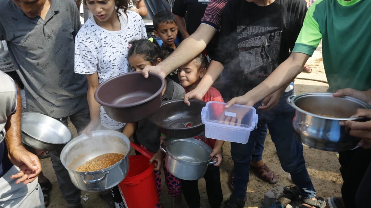  Uria po fillon    Gjykata e lartë e OKB së urdhëron Izraelin të lejojë ndihma ushqimore dhe mjekësore në Gaza