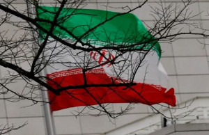 flamuri i iranit