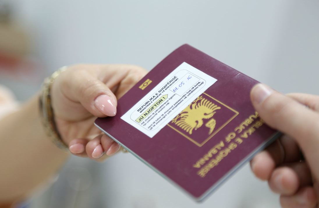 pasaporta biometrike1