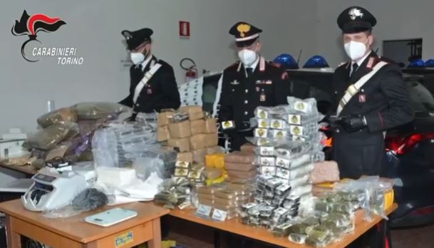 Trafik droge në Itali  kush janë 4 shqiptarët e shpallur në kërkim  2 prej tyre vëllezër  Detajet e operacionit