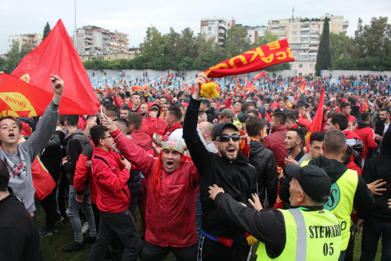 tifozet partizani festa