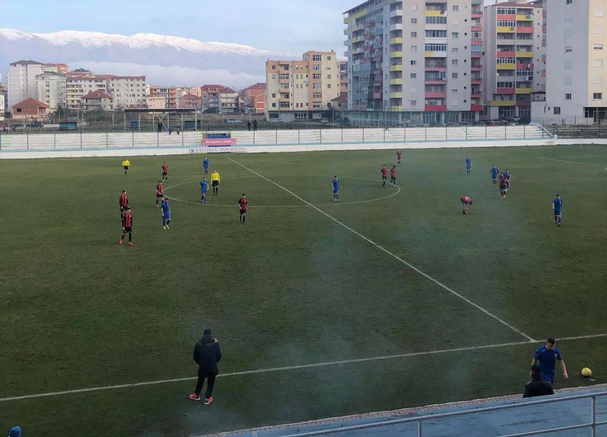 POGRADECI FLAMURTARI