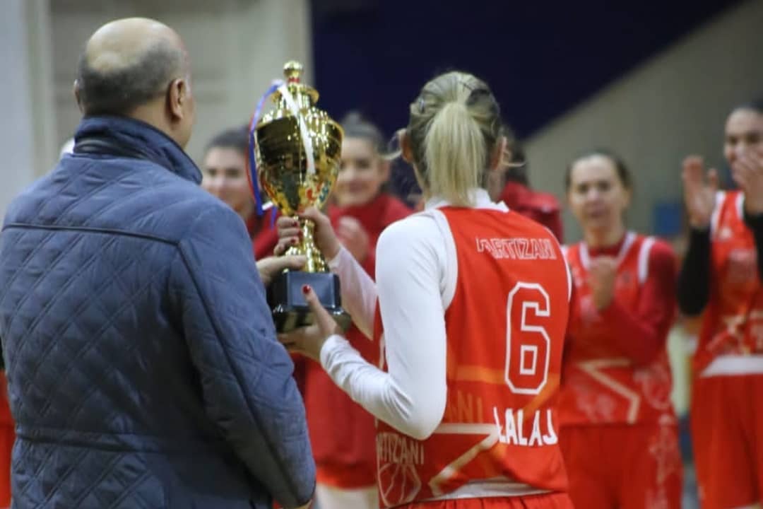 PARTIZANI BASKET FEMRA 1
