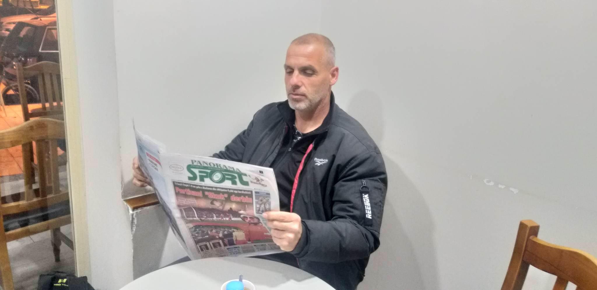 Blerim Hasalla duke lexuar “Panorama Sport