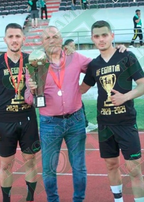 Trajneri Gugash Magani me dy djemtë e tij, protagonistë tek Egnatia, e sapofutur në Superiore