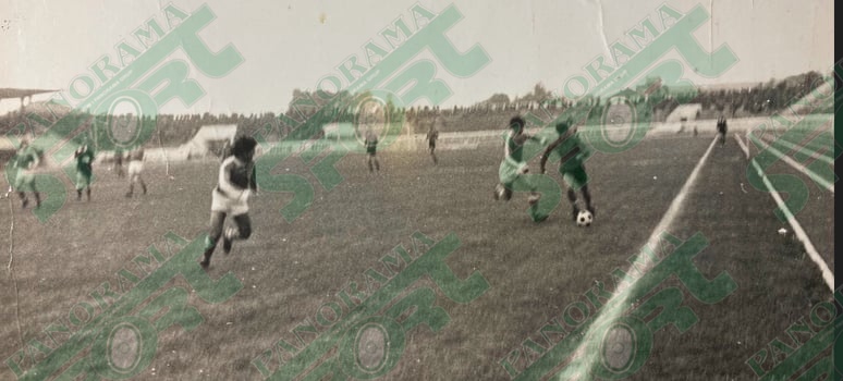 Eduard Zhupa gjatë një dueli me një futbollist qipriot