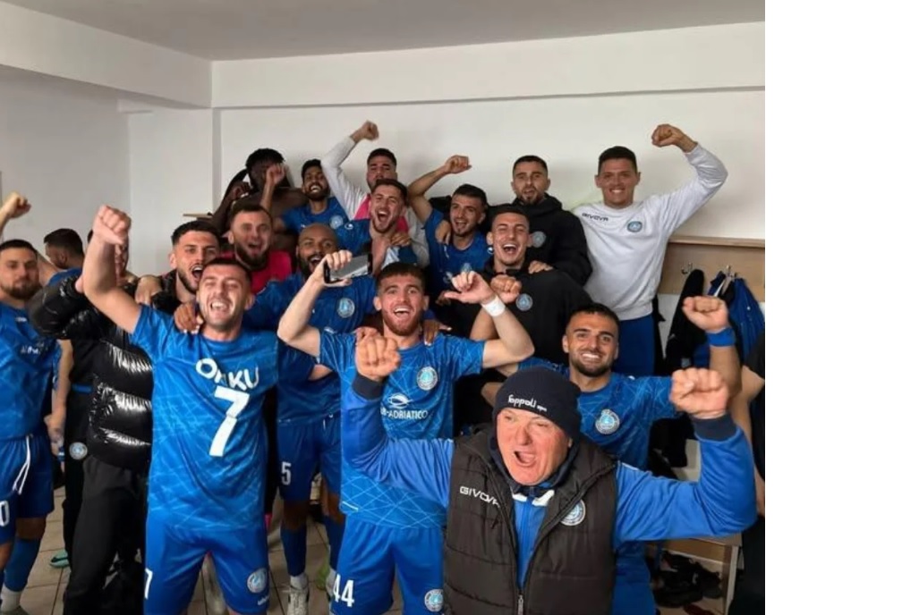 FAQE 13 LART Festa e lojtarëve të Orikut pas fitores me Butrintin